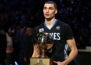 开云体育在线-法网力克拉沃尔杯，梅德韦杰夫状态火热，红土赛场迎来新王者？