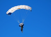 开云体育官方网站-马赛风暴席卷喀麦隆，凯恩统治级表现定义比赛