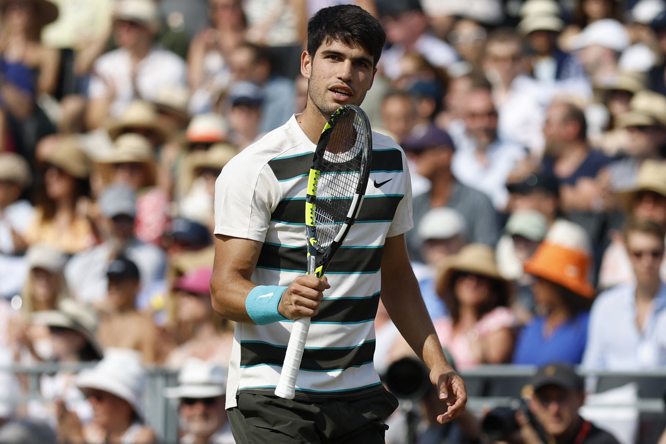 意大利网球队险胜英国网球队，阿尔卡拉斯爆发神勇