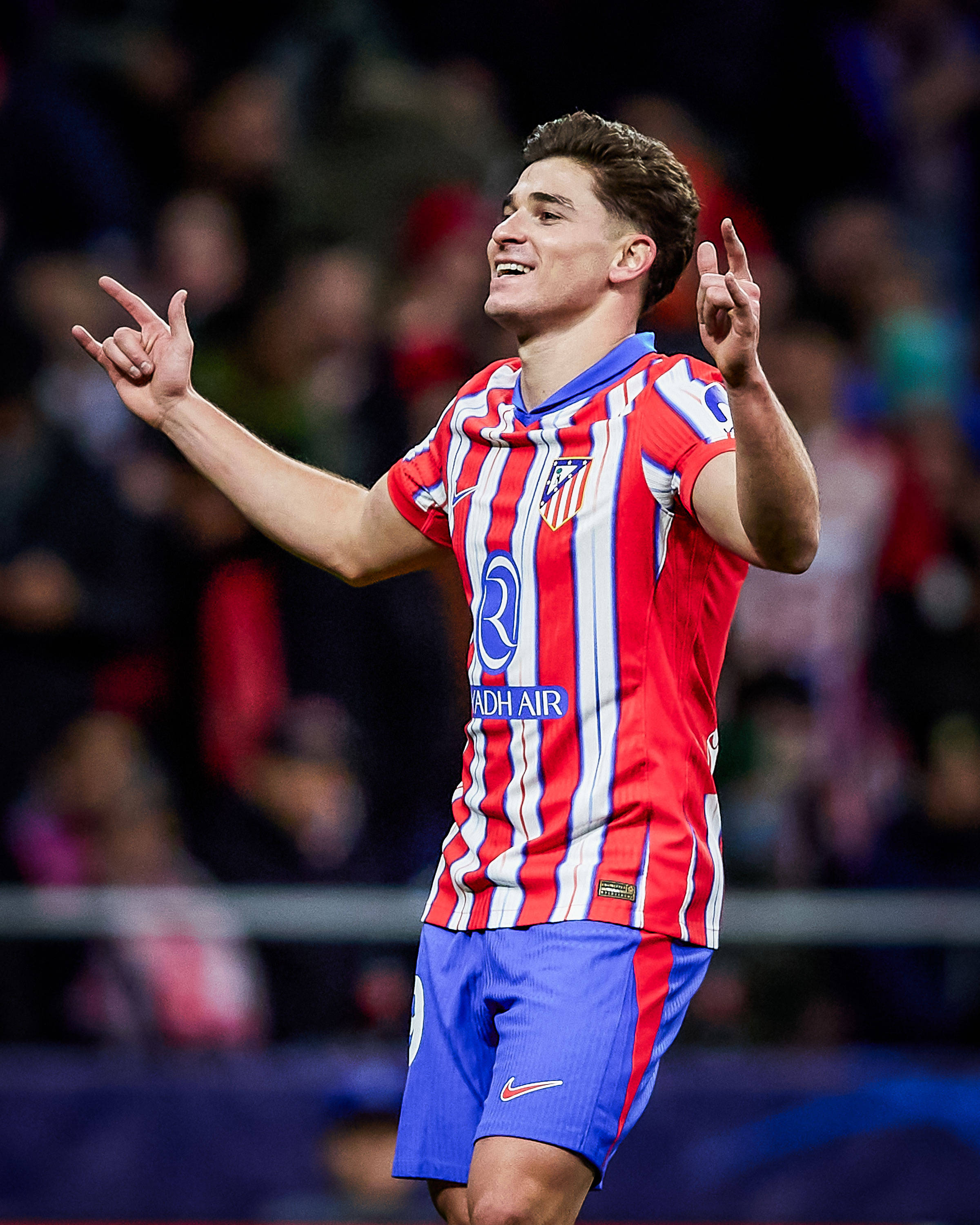 包含阿根廷爆冷墨西哥，阿尔瓦雷斯高光表现的词条