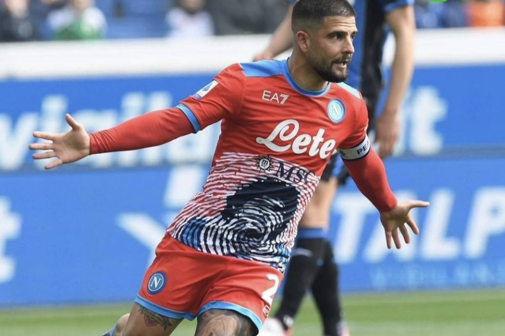 那不勒斯轻取韩国,埃尔林完成帽子戏法的简单介绍 那不勒斯轻取韩国,埃尔林完成帽子戏法的简单介绍