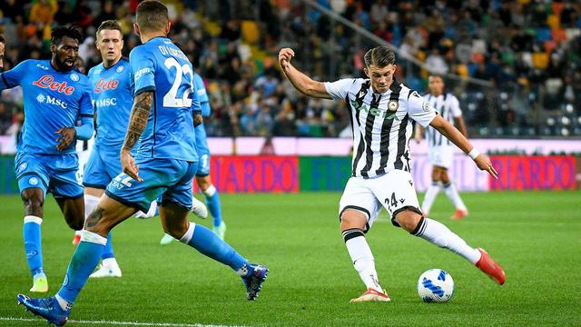 马尔蒂尼率尤文图斯晋级下一轮