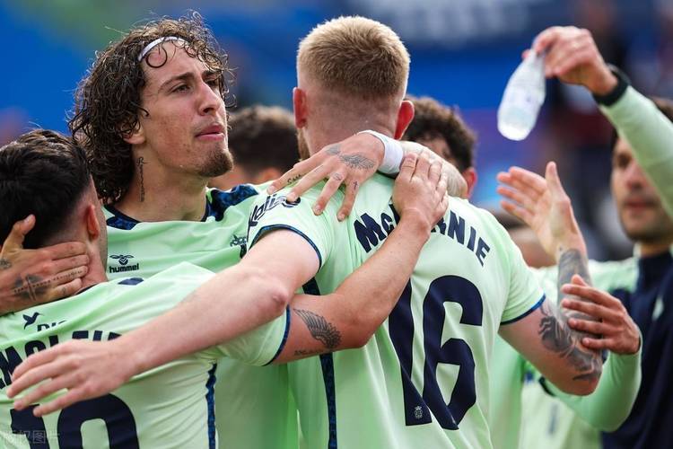 关于南特主场迎战尼斯，双方实力均衡的信息