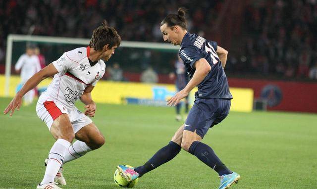 关于南特主场迎战尼斯，双方实力均衡的信息