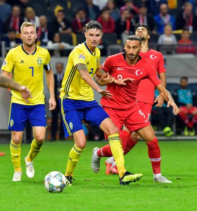 瑞典队逆转法国队，奥恰洛夫带队取胜