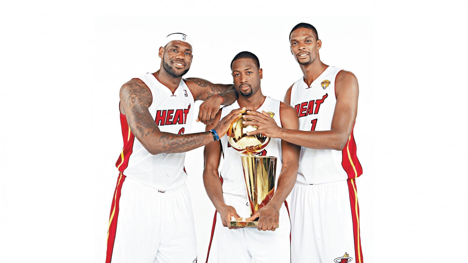 太阳踏平猛龙，布伦森在年度焦点之战接管比赛